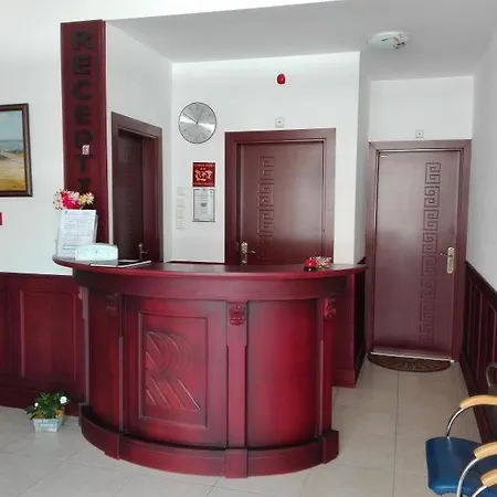 Хотел семеен 